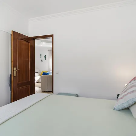 Casa Lopes Stacruz - 3 Bedrooms With Pool And Bbq * Santa Cruz (Oeste)