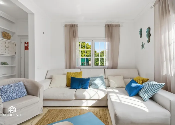 Hébergement de vacances Casa Lopes Stacruz - 3 Bedrooms With Pool And Bbq