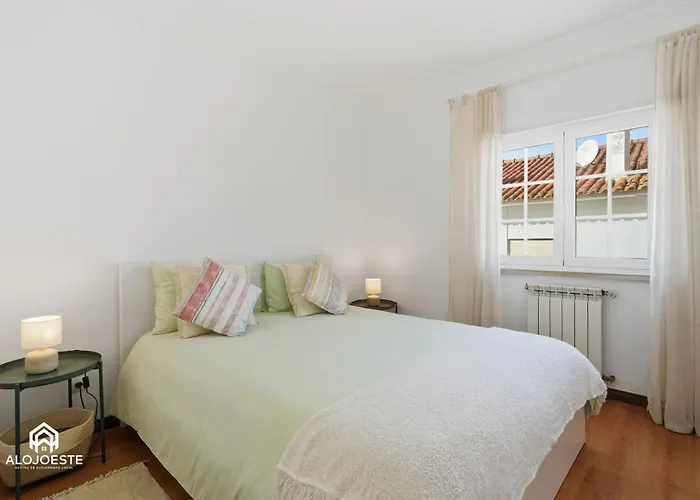 Hébergement de vacances Casa Lopes Stacruz - 3 Bedrooms With Pool And Bbq