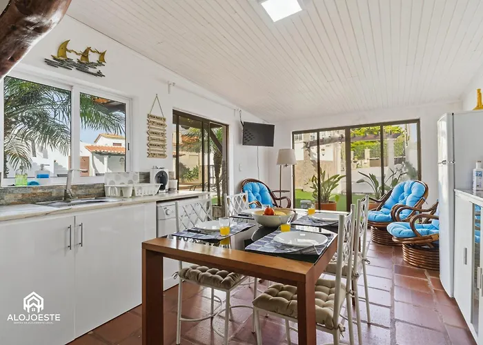 Casa Lopes Stacruz - 3 Bedrooms With Pool And Bbq Hébergement de vacances